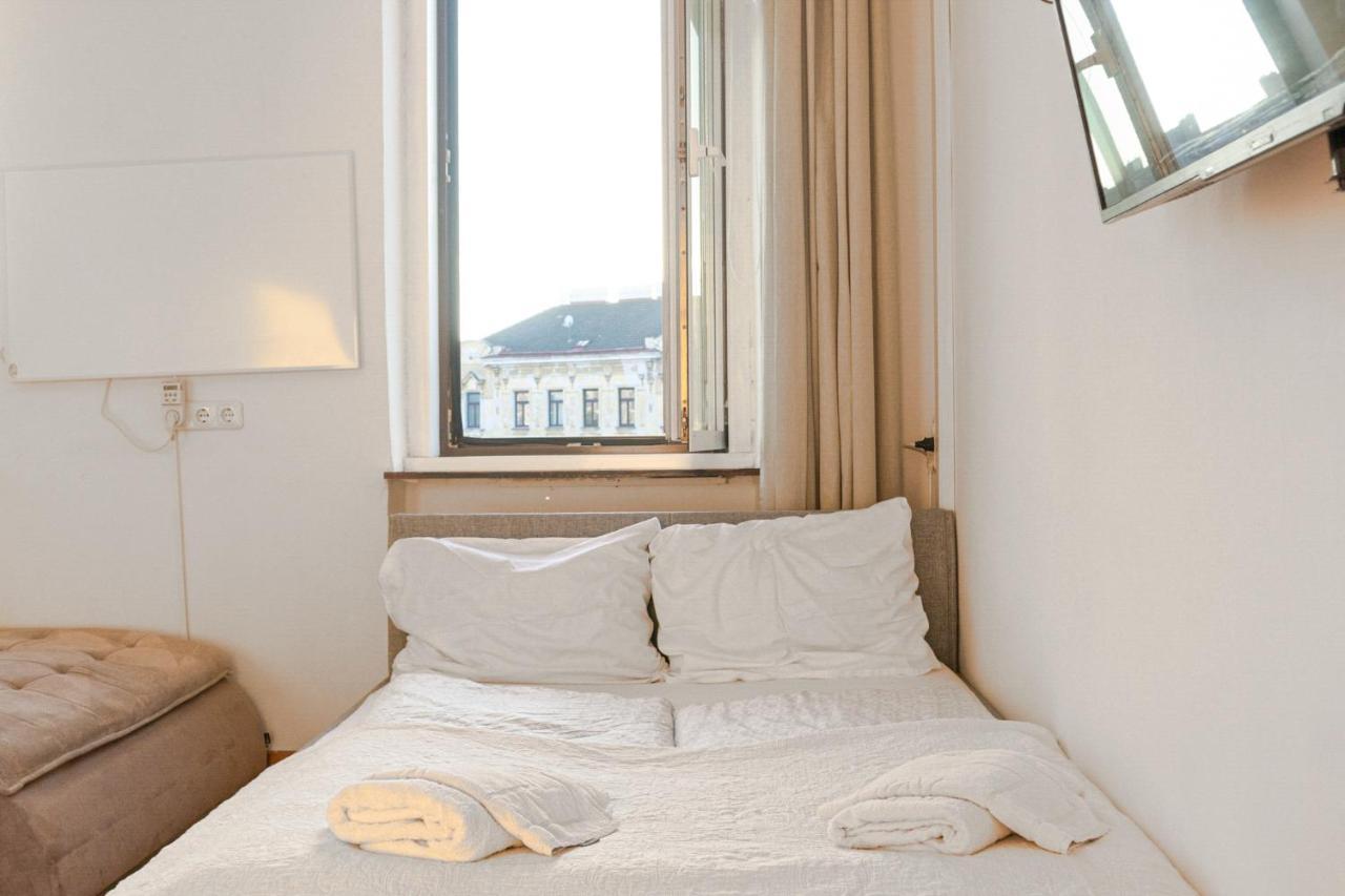 Joyful 2Br Shared Apt Near Millenium Tower & Danube River Відень Екстер'єр фото