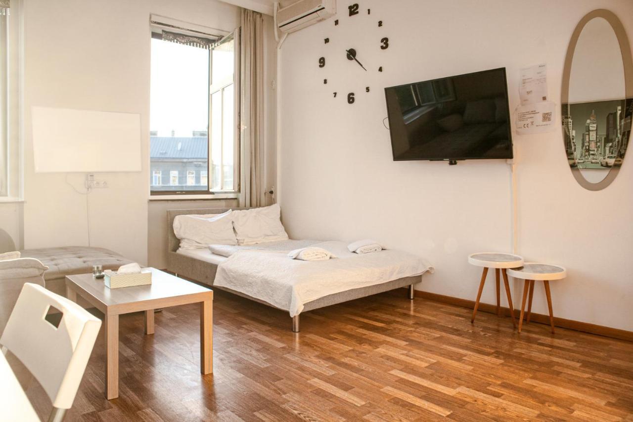 Joyful 2Br Shared Apt Near Millenium Tower & Danube River Відень Екстер'єр фото