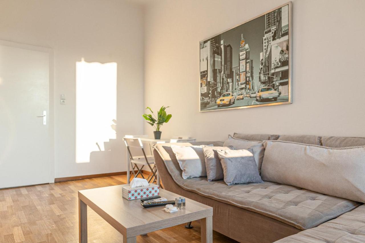 Joyful 2Br Shared Apt Near Millenium Tower & Danube River Відень Екстер'єр фото