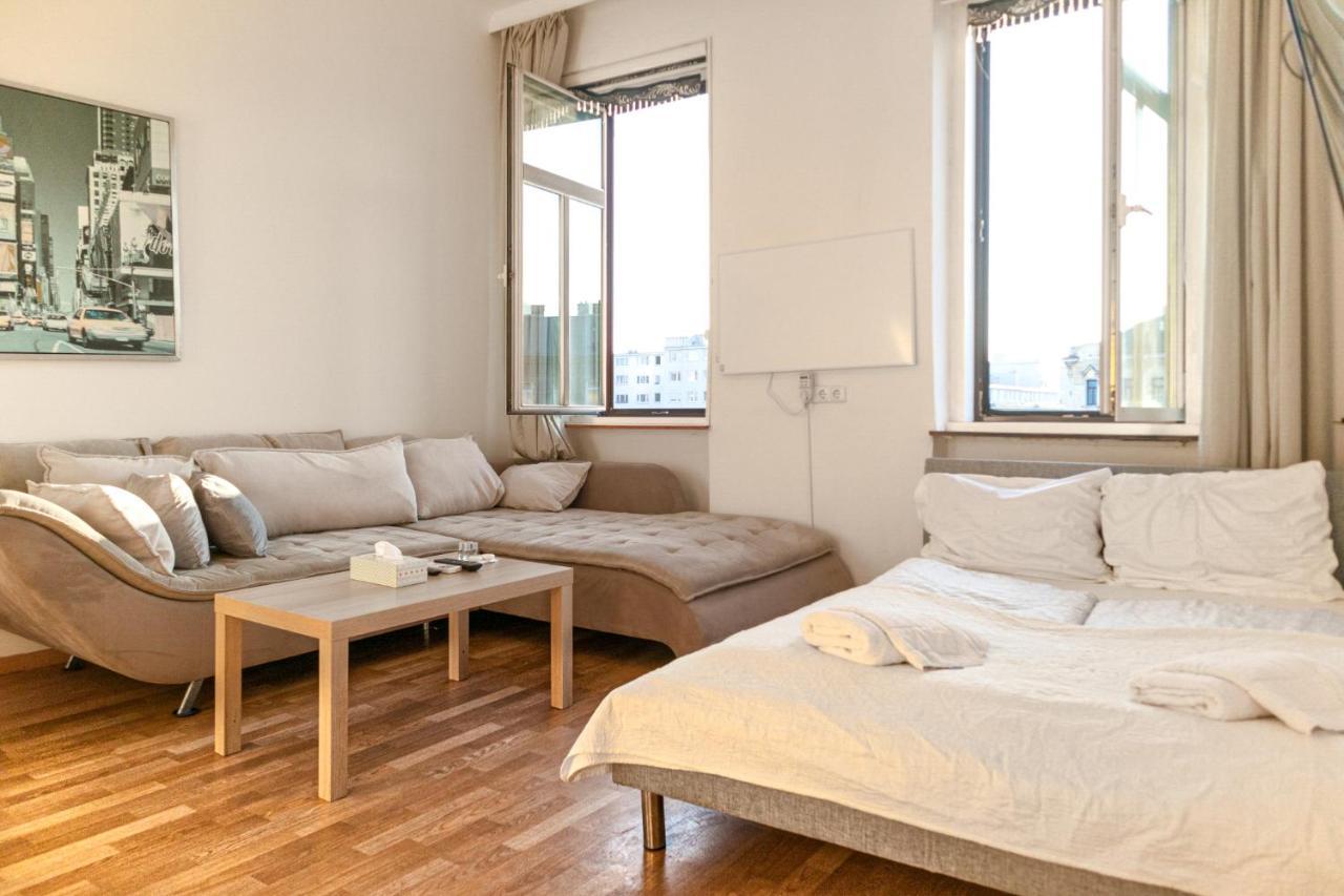 Joyful 2Br Shared Apt Near Millenium Tower & Danube River Відень Екстер'єр фото