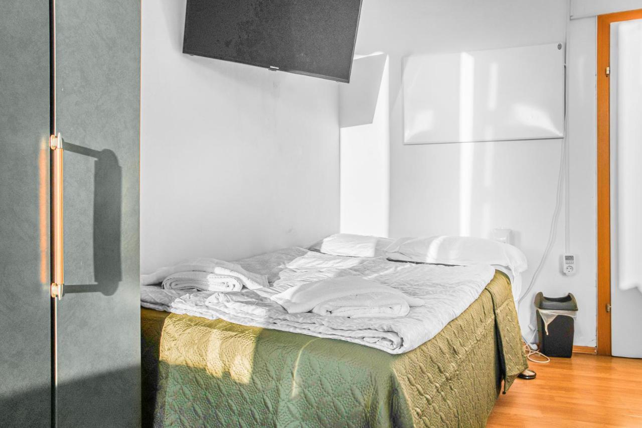 Joyful 2Br Shared Apt Near Millenium Tower & Danube River Відень Екстер'єр фото
