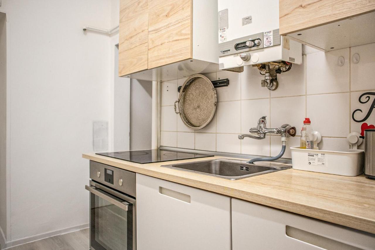 Joyful 2Br Shared Apt Near Millenium Tower & Danube River Відень Екстер'єр фото