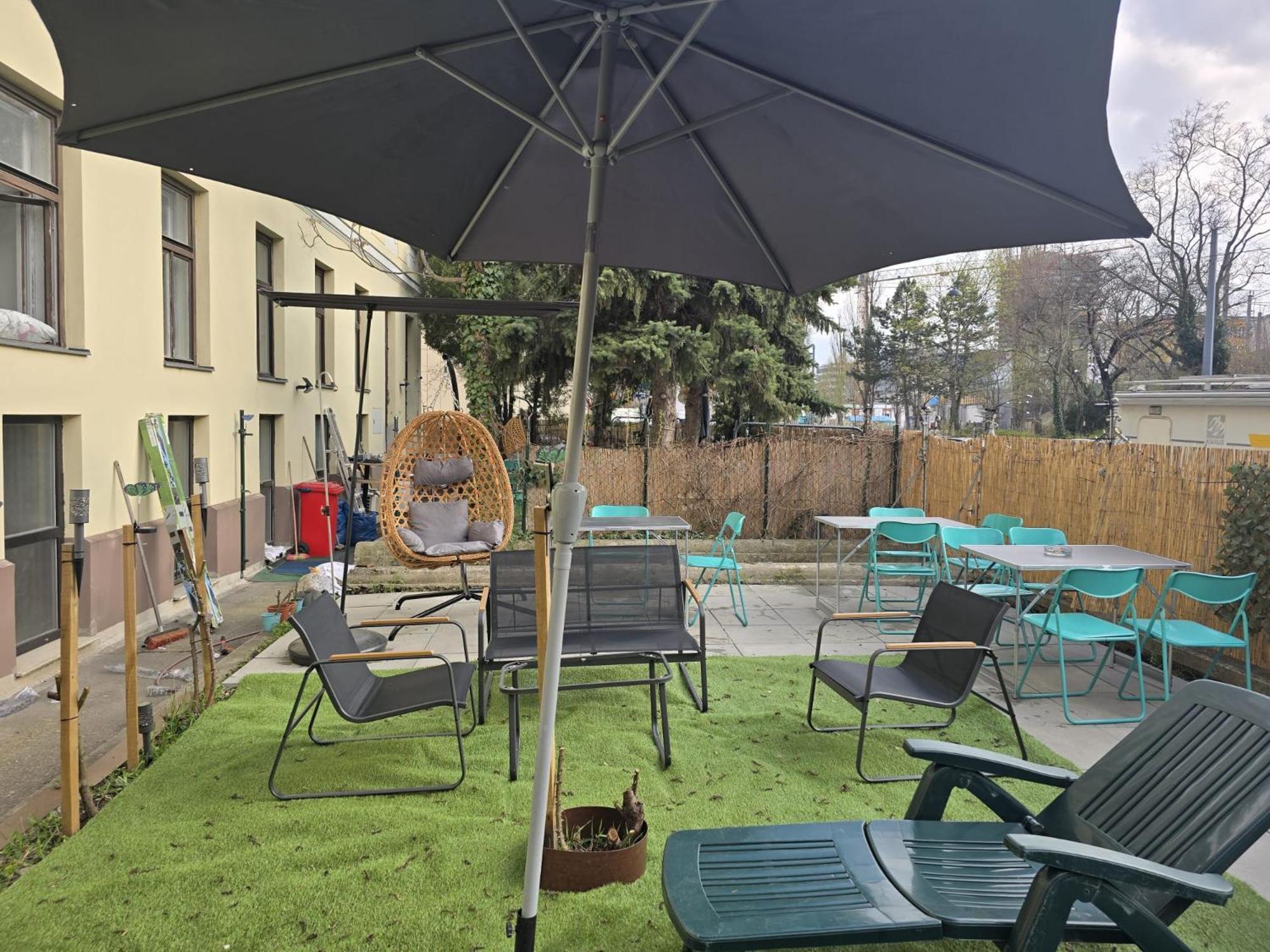 Joyful 2Br Shared Apt Near Millenium Tower & Danube River Відень Екстер'єр фото